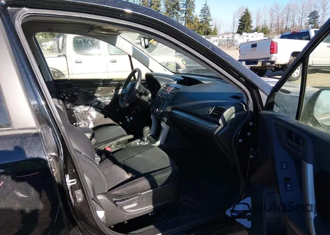 2015 Subaru Forester 2.5I Premium из США, поврежденный, VIN JF2SJADC3FH590819